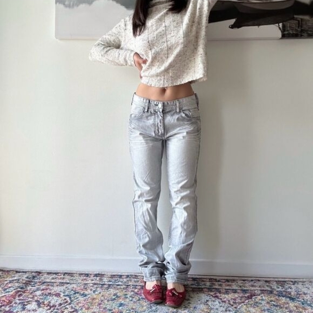 y2k light wash low rise baggy contrast stitch streetwear jeans